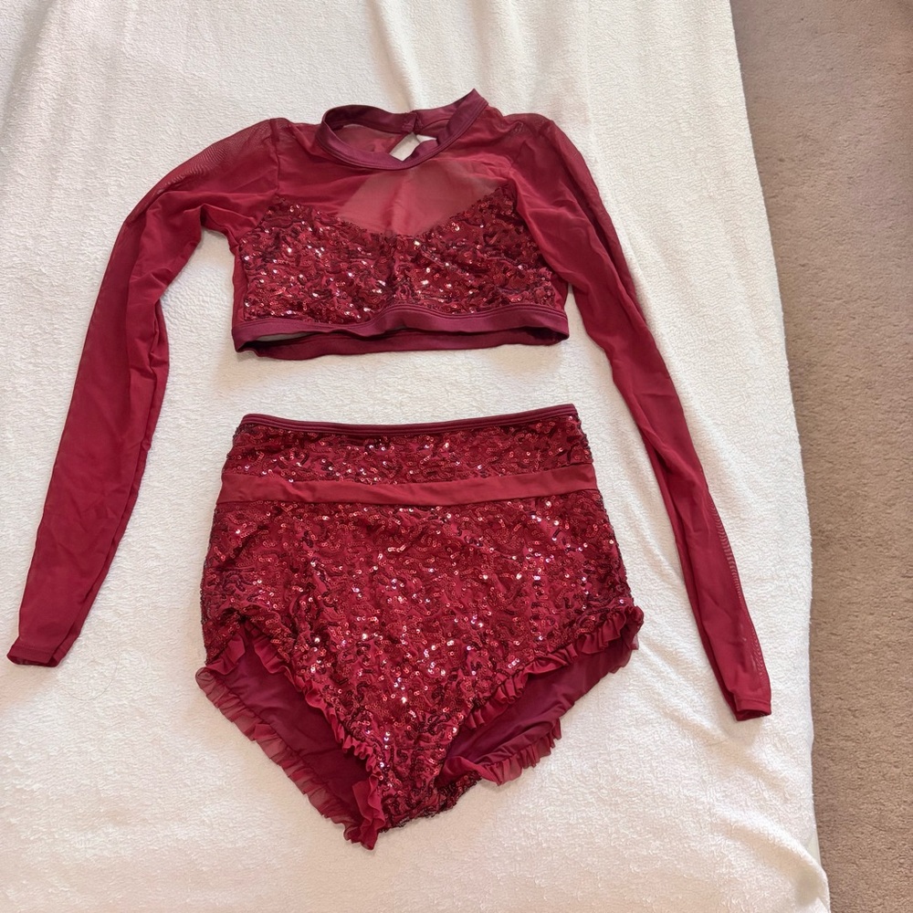 Red Sequin Two-Piece Dance Set - Long Sleeve Crop Top & High-Waist Shorts